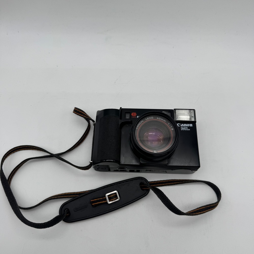 Canon AF35ML 35mm Film Camera 40mm f1.9 Fast Lens Vintage Point and Shoot Black